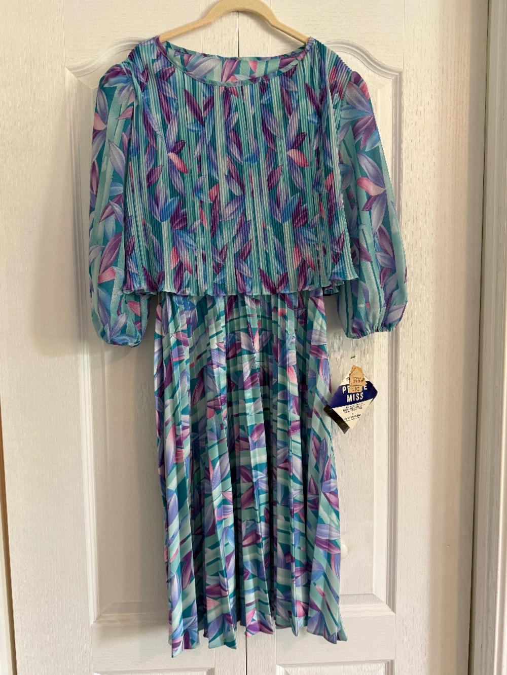 Vintage M.C.S. Ltd Women’s Pleated Midi Dress NWT Floral Mother of Bride